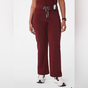 FIGS High Waisted Livingston Basic Scrub Pants XL/P
